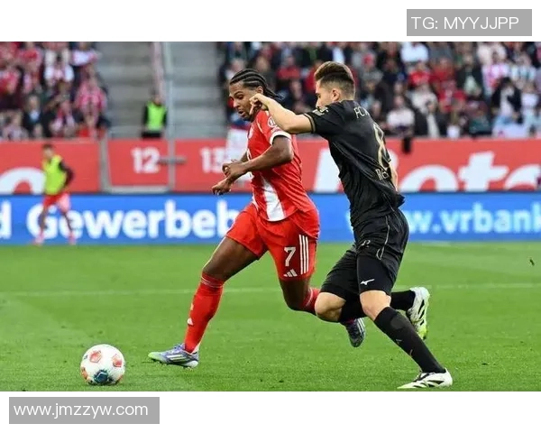 塔:凯恩在防守中的贡献被忽视诺伊尔的存在让人倍感安心 塔:凯恩在防守中的贡献被忽视诺伊尔的存在让人倍感安心