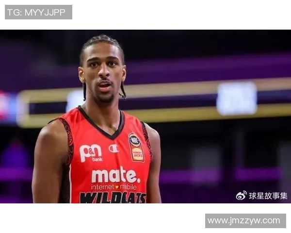 锡安赤膊上身展现惊人天赋NBL社媒热议他的强壮体魄与运动能力