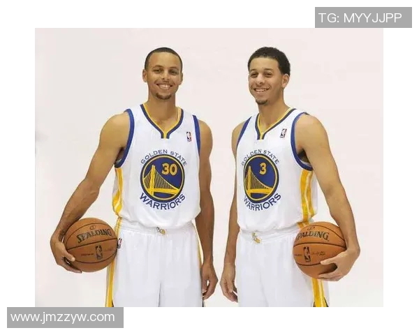 赛斯回忆与斯蒂芬的童年争执透露兄弟对他加盟勇士的支持态度