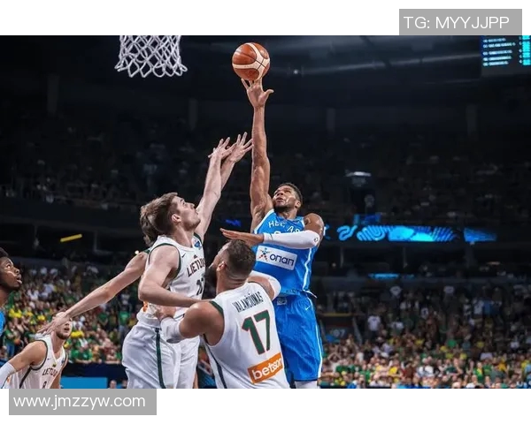 周最佳提名名单揭晓布克亚历山大申京字母哥等球员争夺荣誉