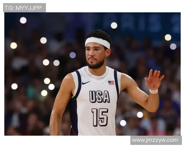 布克半场表现分析：进攻欲望强烈却命中率低贡献15分4板3助正负值高达22