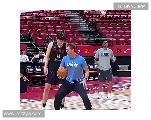 开拓者总经理强调团队团结共同面对比卢普斯缺席挑战