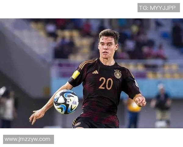 拜仁球探关注克罗地亚19岁右后卫霍达克引发媒体热议 拜仁球探关注克罗地亚19岁右后卫霍达克引发媒体热议