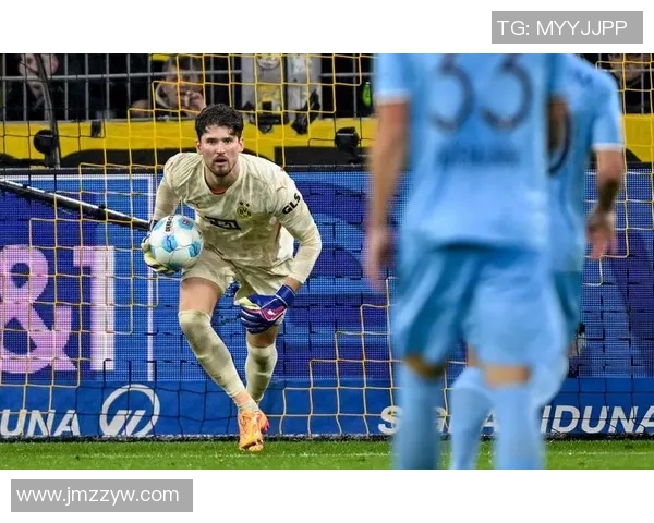 科贝尔因伤提前退出多特集训营出战法兰克福前景堪忧 科贝尔因伤提前退出多特集训营出战法兰克福前景堪忧