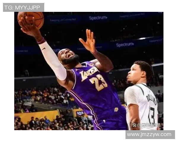 湖人尽管失误频频三分不佳却凭借进攻篮板拼搏奋战