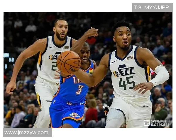 前爵士双煞戈贝尔米切尔赛场趣味互动赌现金引发球迷热议