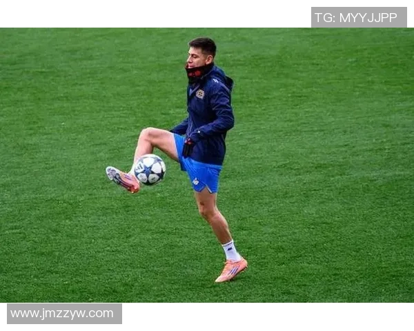 曼城外租雷斯至赫罗纳计划下赛季重返球队锻炼成长