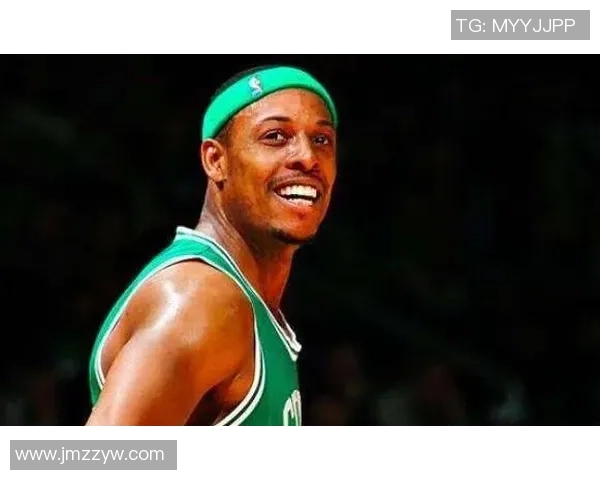 皮尔斯直言社交媒体女性穿着暴露不应责怪男性主动搭讪